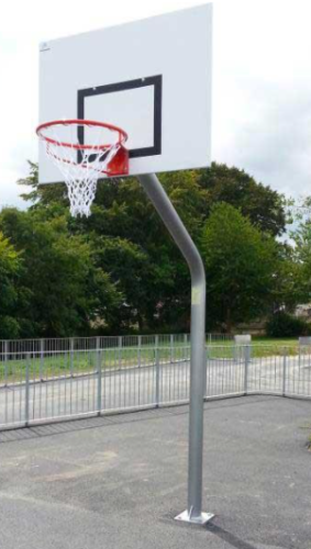 But de basketball acier galvanisé peint à sceller PES rectangulaire